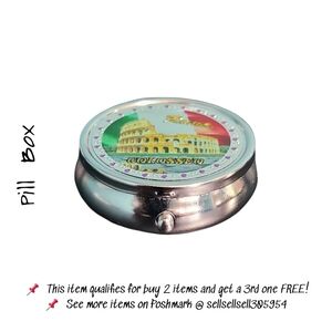 📌 *Pill Box - New Roma Colosseo Designer Medicine/Vitamin/Pill Box/Case - NWOT
